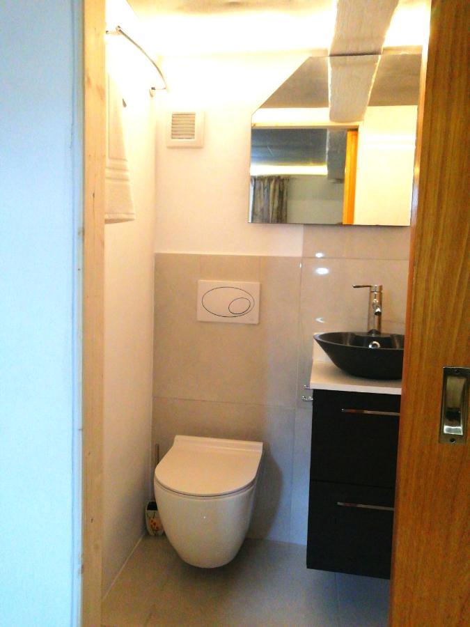 Kleines Studio Im Eichenwaeldchen, 1 Zimmer Kueche Bad Friedrichsgrun Eksteriør bilde