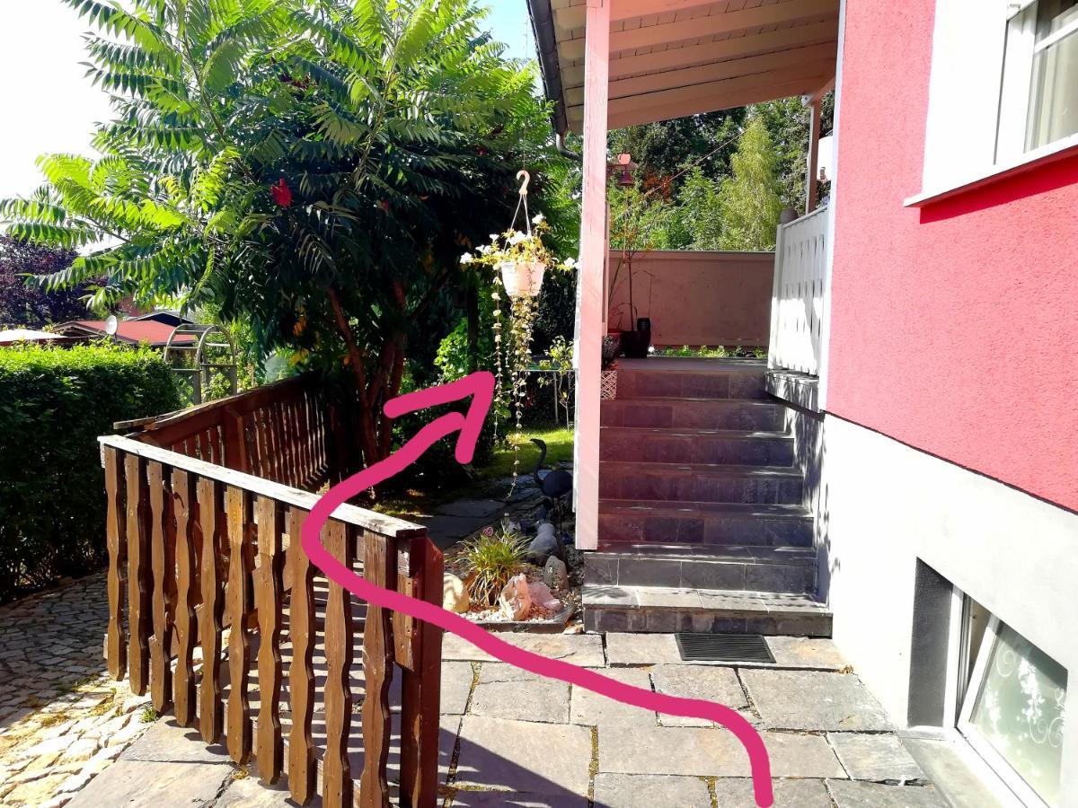Kleines Studio Im Eichenwaeldchen, 1 Zimmer Kueche Bad Friedrichsgrun Eksteriør bilde