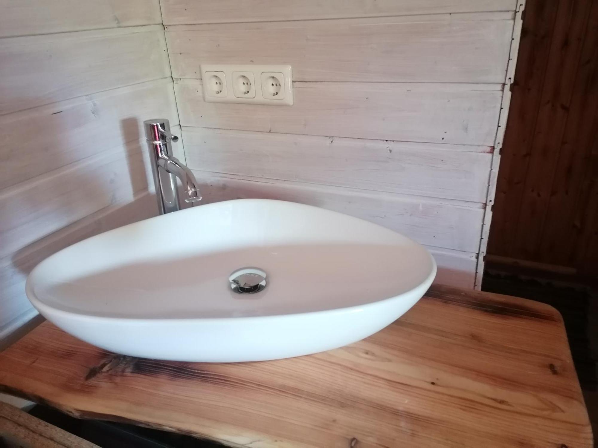 Kleines Studio Im Eichenwaeldchen, 1 Zimmer Kueche Bad Friedrichsgrun Eksteriør bilde